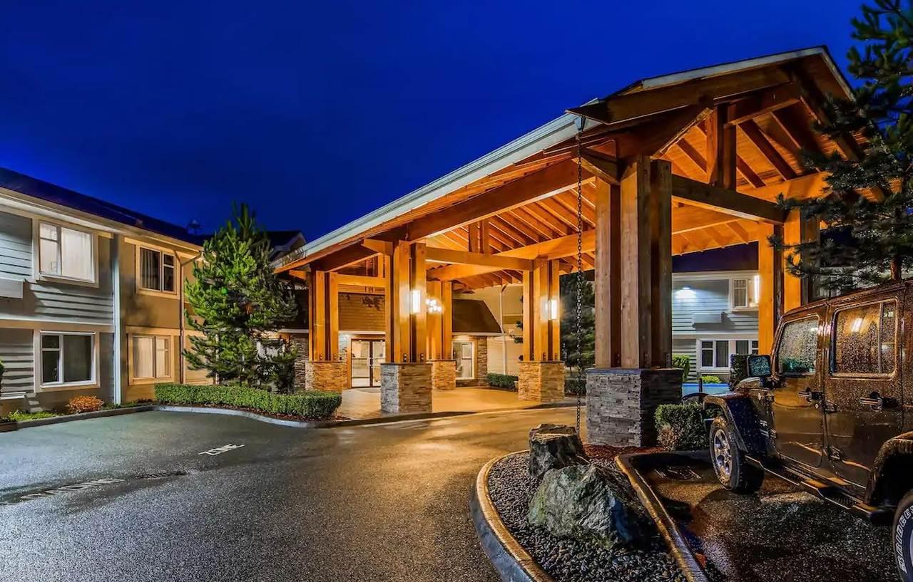 Best Western Plus Country Meadows Inn Aldergrove Exterior photo