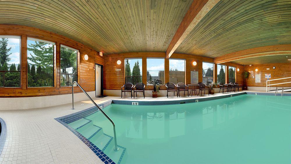 Best Western Plus Country Meadows Inn Aldergrove Exterior photo